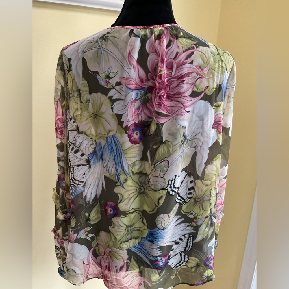 WHBM Butterfly Print Button Down Top - Picture 3 of 5